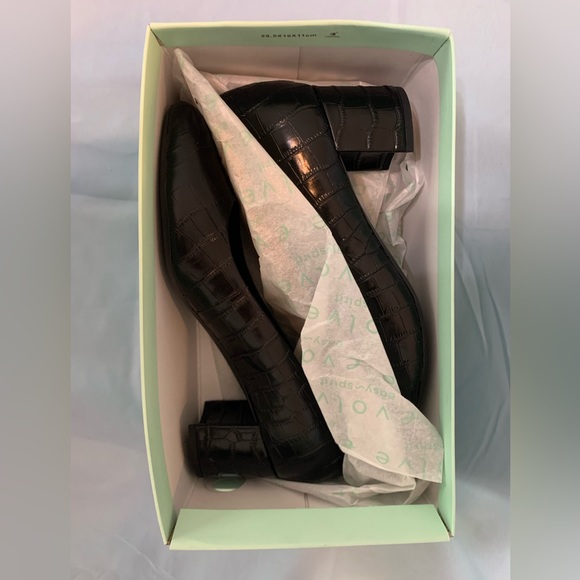 Easy Spirit Evolve - black croco style - 8.5 M Robin pumps - NIB - never worn - Picture 2 of 6